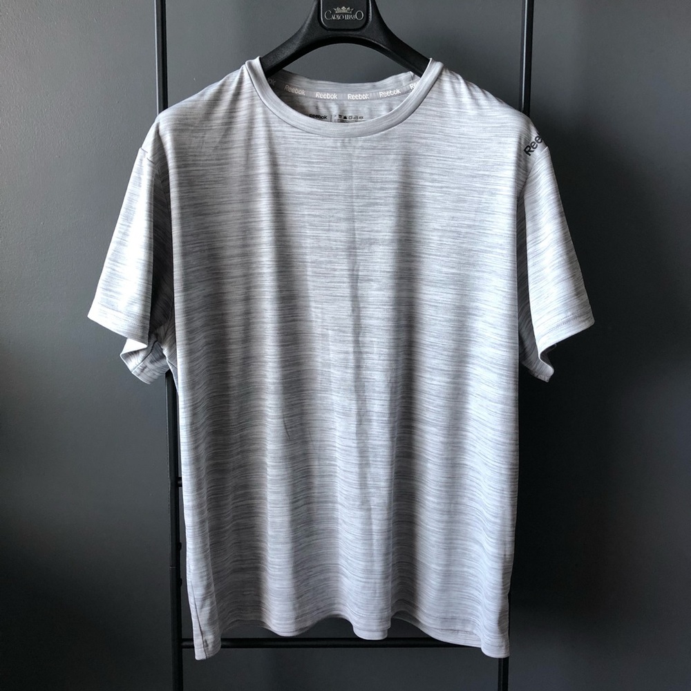 Reebok workout shirt